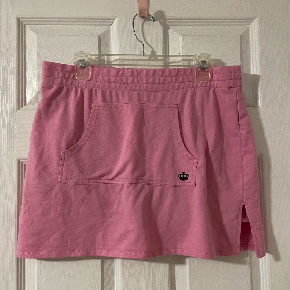 Pink juicy couture skirt🩷